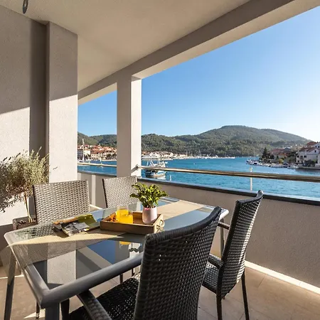 & Fisherman's Luck - Two-bedroom With Terrace And Sea View